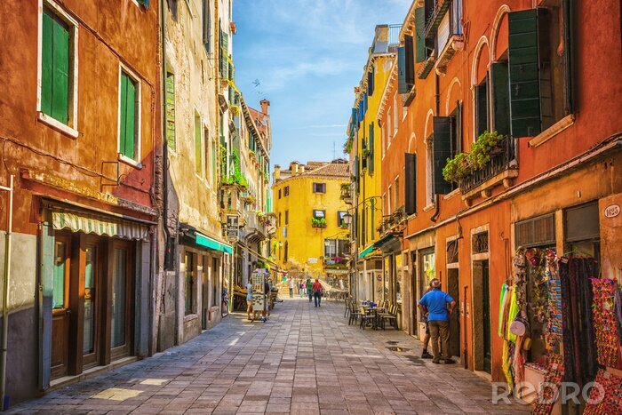 Fototapete Bunte Altstadt in Venedig