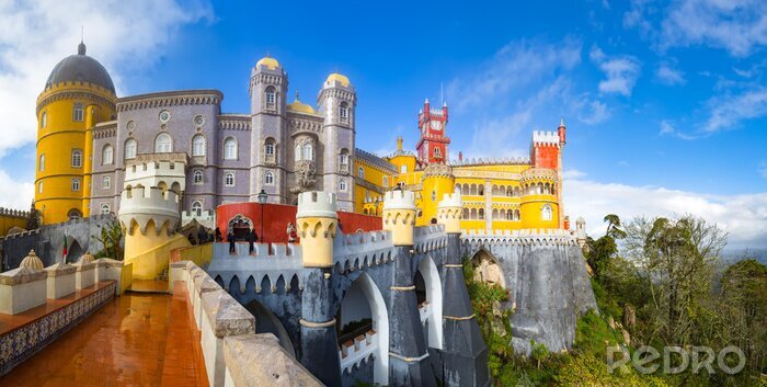 Fototapete Buntes Schloss in Lissabon