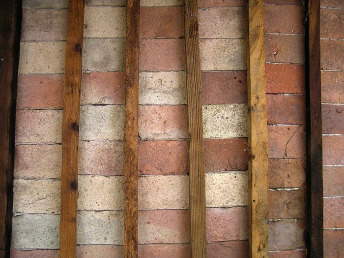 Fototapete Decke aus Stein und Holz