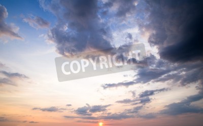 Fototapete Dunkle Wolken am Himmel