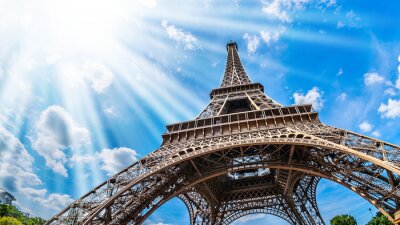 Fototapete Eiffelturm aus Froschperspektive 3D