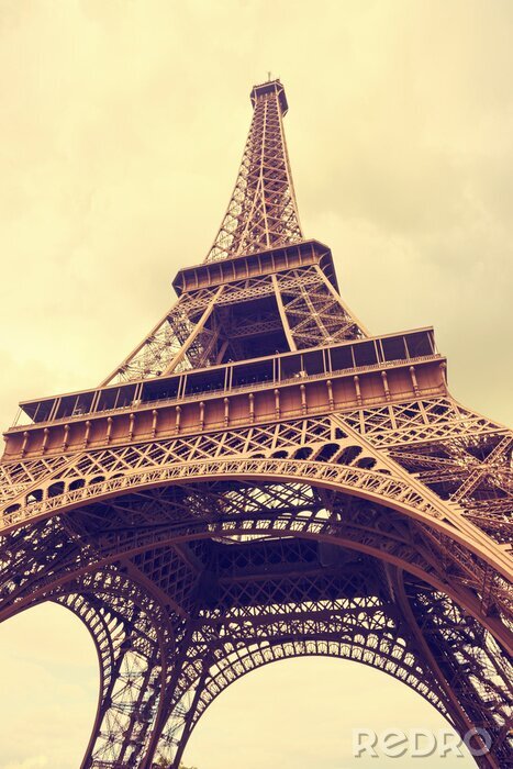 Fototapete Eiffelturm von unten gesehen