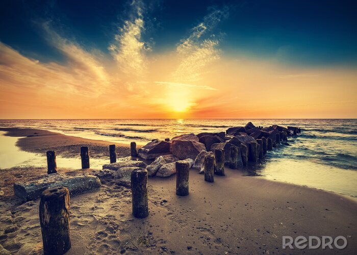 Fototapete Einsamer Strand bei Sonnenuntergang