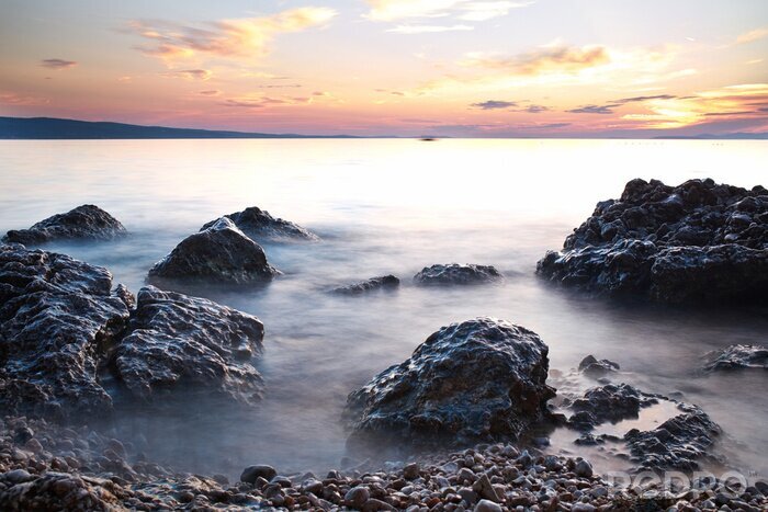 Fototapete Felsen Meer und Sonnenuntergang