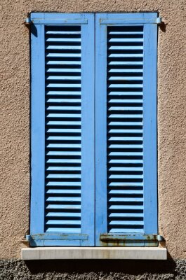 Fototapete Fenster mit blauen fensterläden
