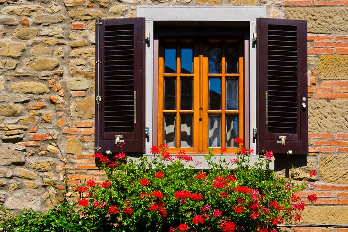 Fototapete Fenster mit braunen fensterläden