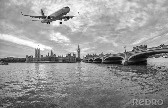 Fototapete Flugzeug über London