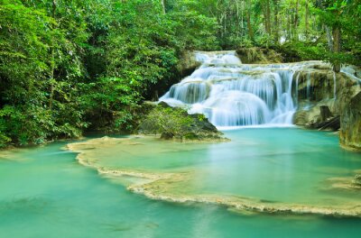 Fototapete Fluss Wasserfall im Regenwald