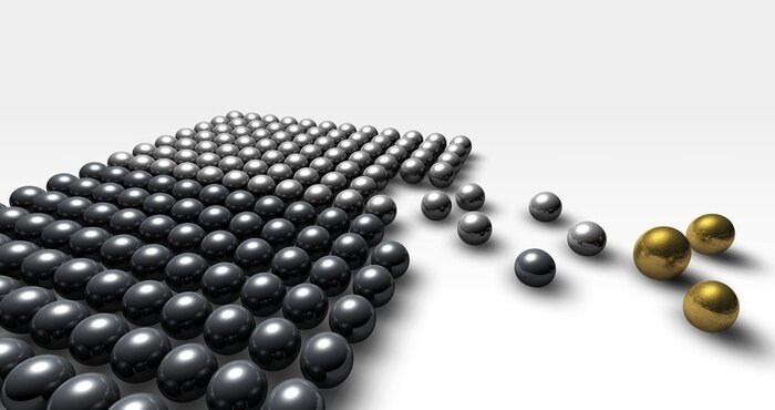 Fototapete Gelbe und Metallkugeln