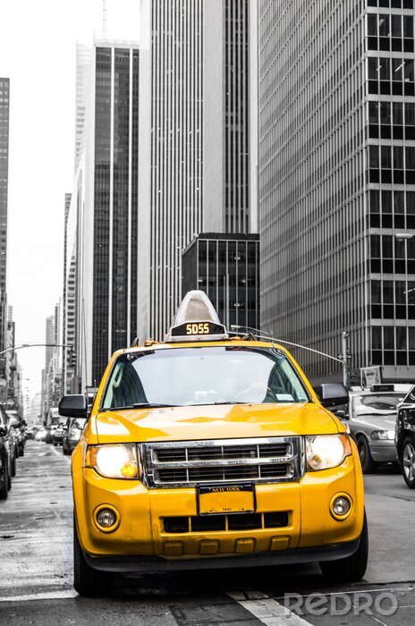Fototapete Gelbes Taxi in grauem New York City