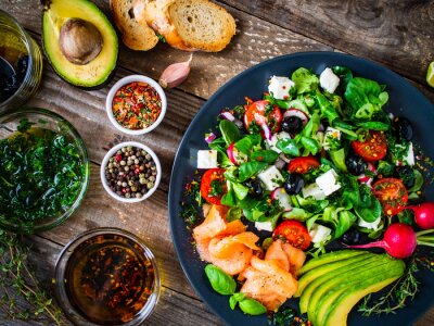 Fototapete Gesunde Ernährung auf Holzbrettern