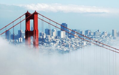 Golden Gate Bridge und Nebel