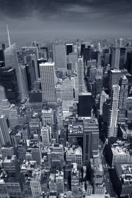 Fototapete Graues Panorama mit hohen Gebäuden