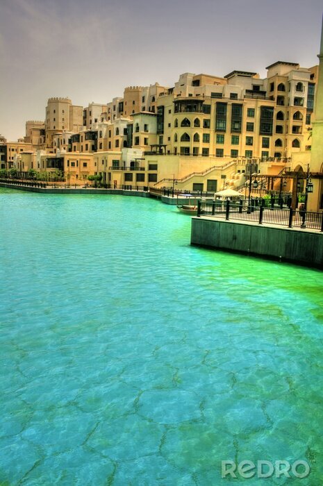 Fototapete Häuser in Dubai am azurblauen Wasser