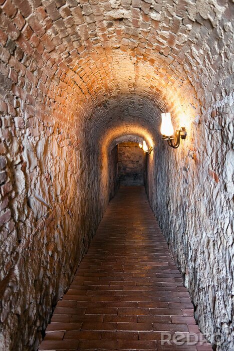 Fototapete Historischer Backsteintunnel