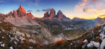 Fototapete Italienische Berge bei Sonnenuntergang
