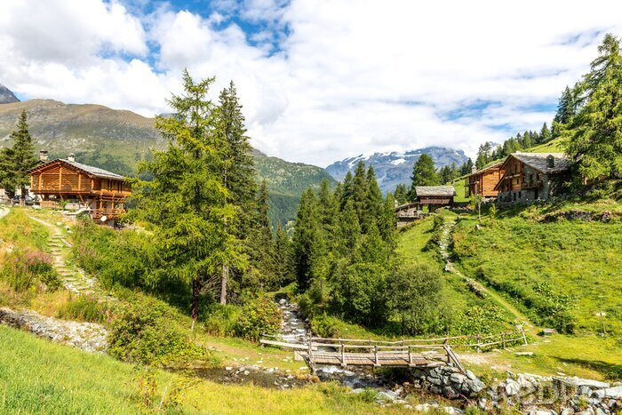 Fototapete Italienische Häuschen in den Bergen