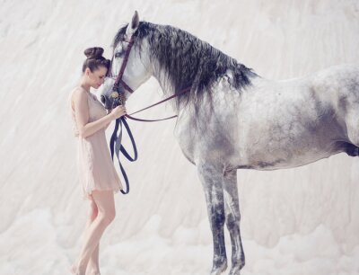 Fototapete Junge Frau mit Pferd