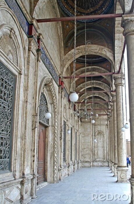 Fototapete Kreuzgang mit historischen Säulen