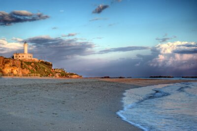 Fototapete Landschaft mit Strand und Leuchtturm