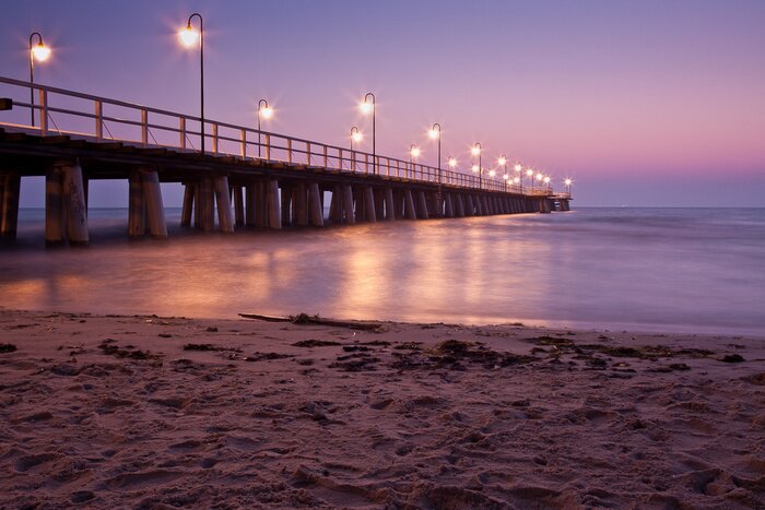 Fototapete Landschaften der polnischen Mole in der Abenddämmerung