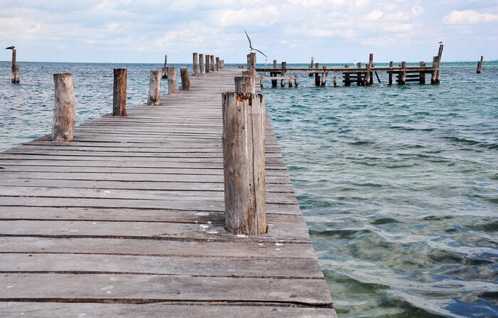 Fototapete Langer hölzerner Pier