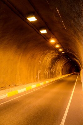 Fototapete Langer unterirdischer Tunnel