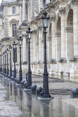 Fototapete Laternen in Paris im Regen