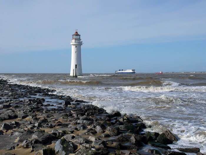 Fototapete Leuchtturm auf Wasser