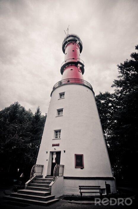 Fototapete Leuchtturm aus der Froschperspektive