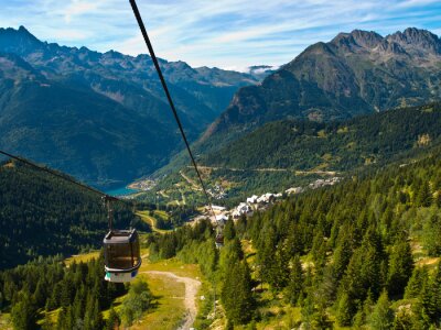 Fototapete Lift in den Alpen