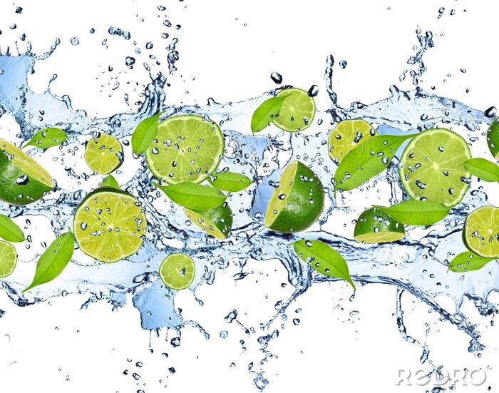 Fototapete Limonen im kohlensäurehaltigen Wasser