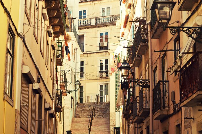 Fototapete Lissabon und Gasse