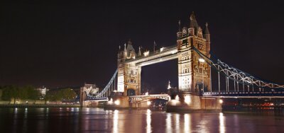 Londoner Architektur bei Nacht