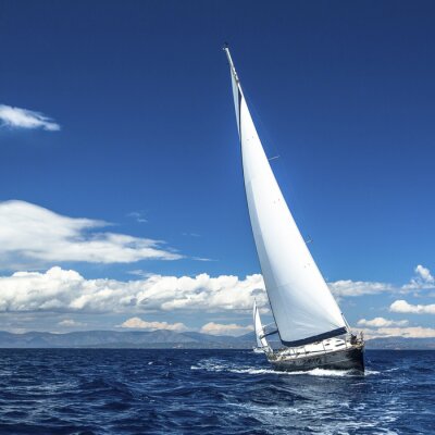 Fototapete Luxussegelboot auf Meer