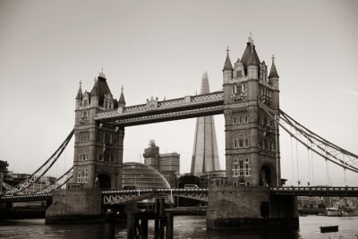 Majestätische Brücke in London