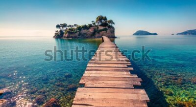 Fototapete Malerische Paradiesinsel mit einer Brücke über das blaue Meer
