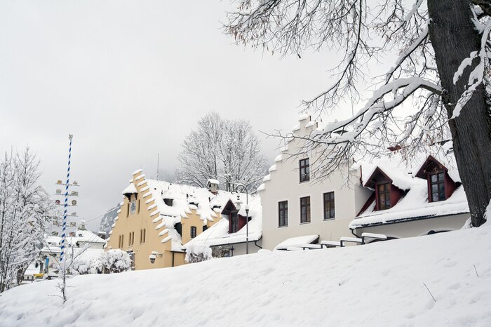 Fototapete Malerische Winter Blick auf Füssen, Deutschland
