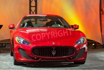 Fototapete Maserati als rotes Auto