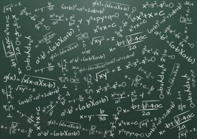 Mathematische Formeln auf einer grünen Tafel