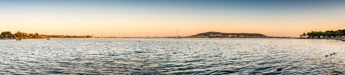 Fototapete Meerespanorama und Himmel bei Dämmerung