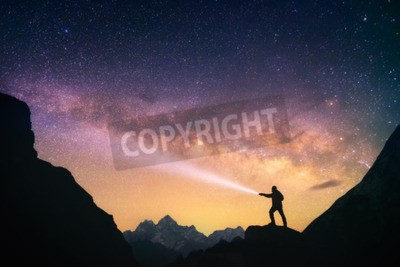 Fototapete Milchstraße über Wald