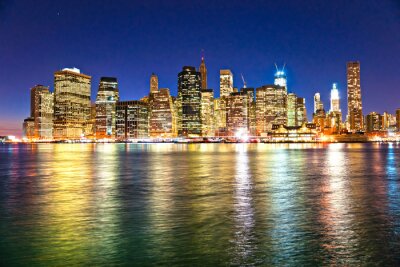 Fototapete Mit künstlichem Licht beleuchtetes Manhattan
