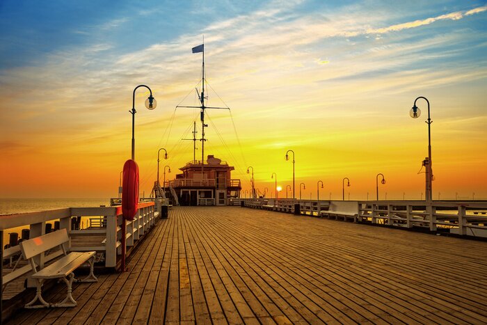 Fototapete Mole in Sopot in abendlicher Sonne