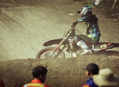 Fototapete Motocross bei Rennen