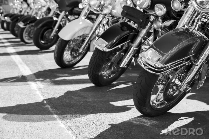 Fototapete Motorräder in einer Reihe