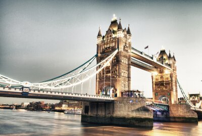 Fototapete Nachtansicht der Brücke in London