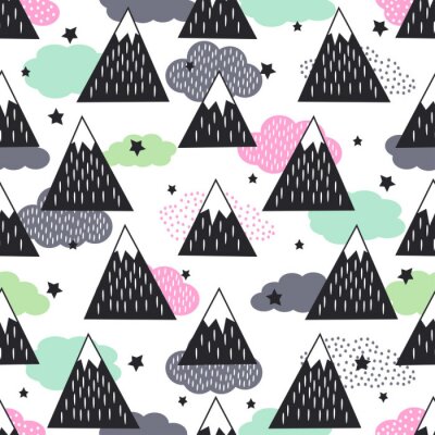 Nahtloses Muster mit geometrischen schneebedeckten Bergen, Wolken und Sternen. Grafische Naturillustration. Abstrakter Gebirgshintergrund