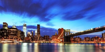 New York City und Blick auf Architektur der Stadt