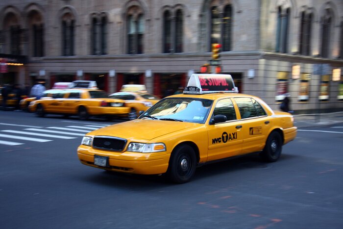 Fototapete New Yorker Taxis an Kreuzung